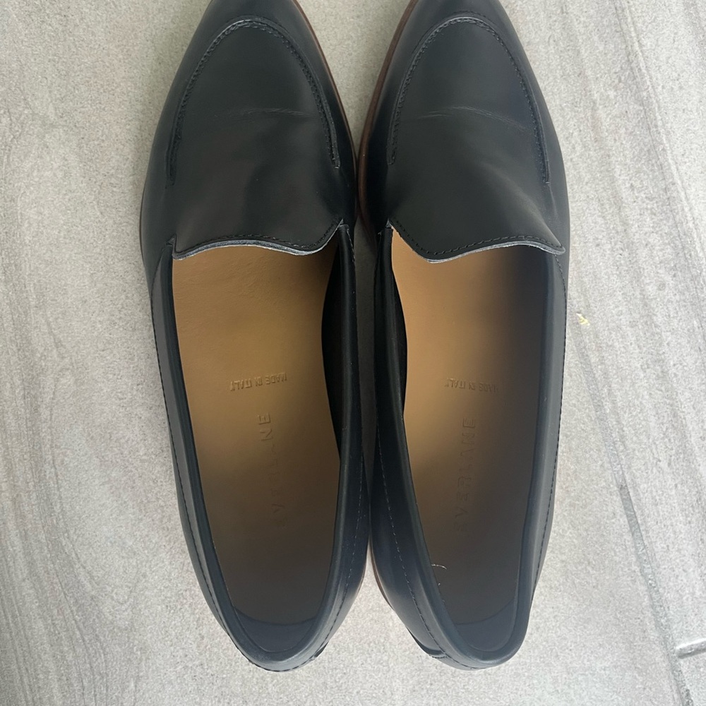 Everlane Black Leather Slip-On Loafers